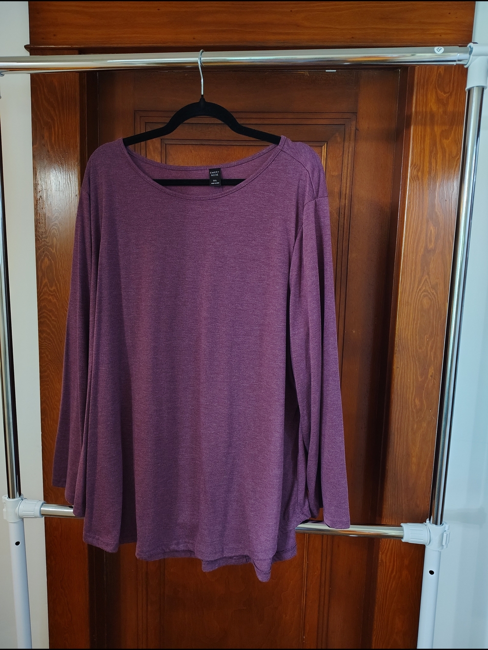 Women's Long Sleeve Scoop Neck Top - Plum With Button Back